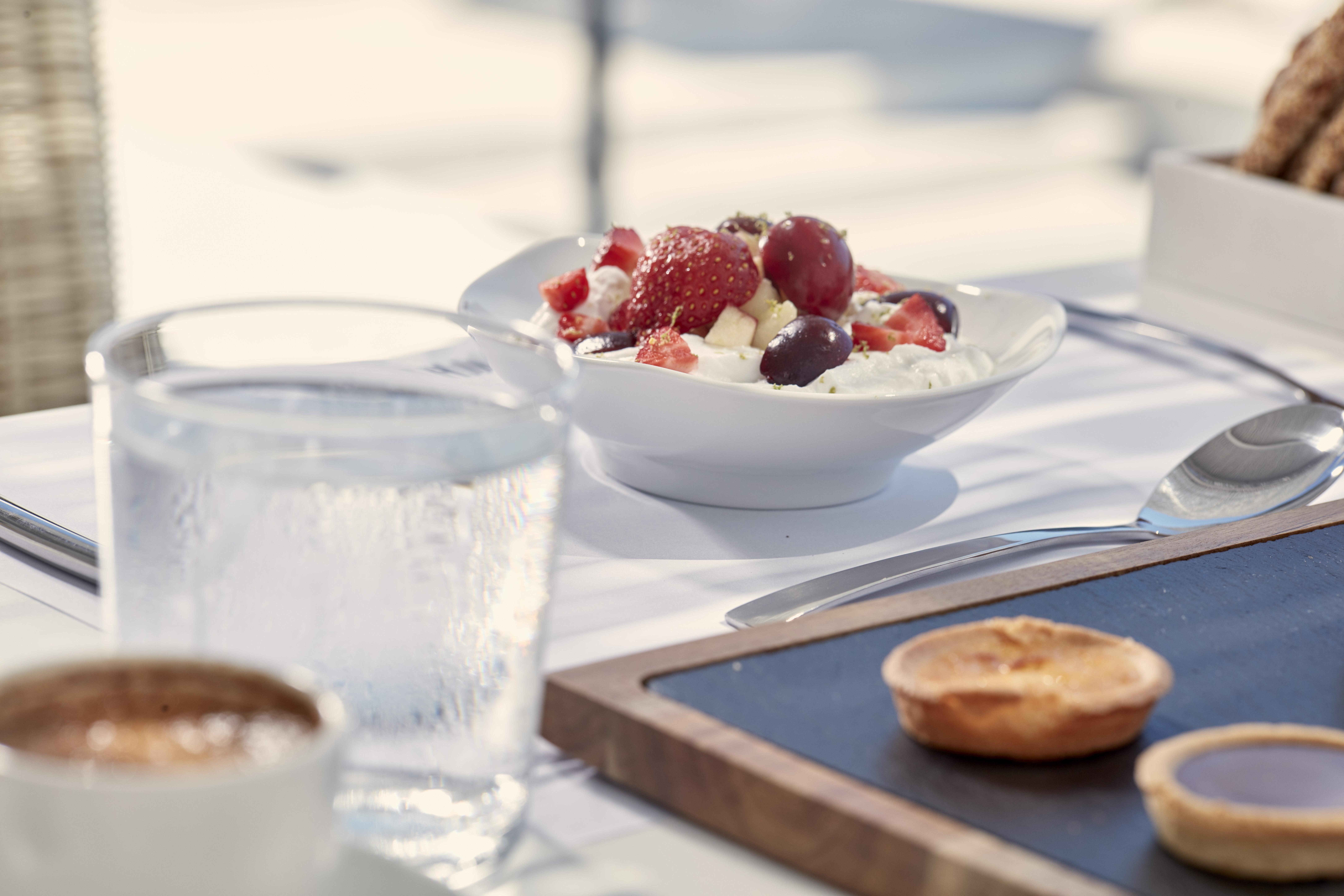 Mr And Mrs White Paros Hotel Naousa Exterior foto
