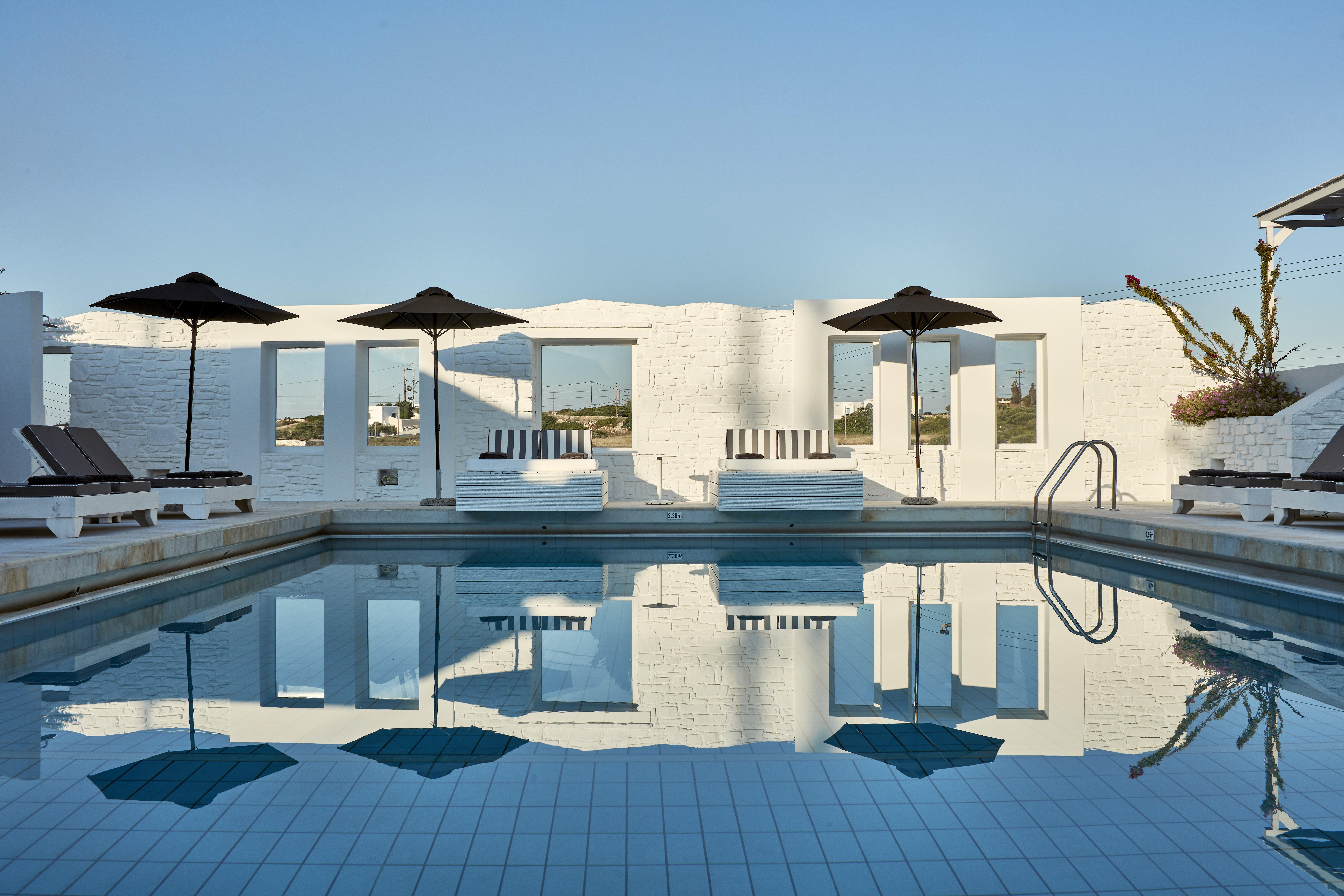 Mr And Mrs White Paros Hotel Naousa Exterior foto